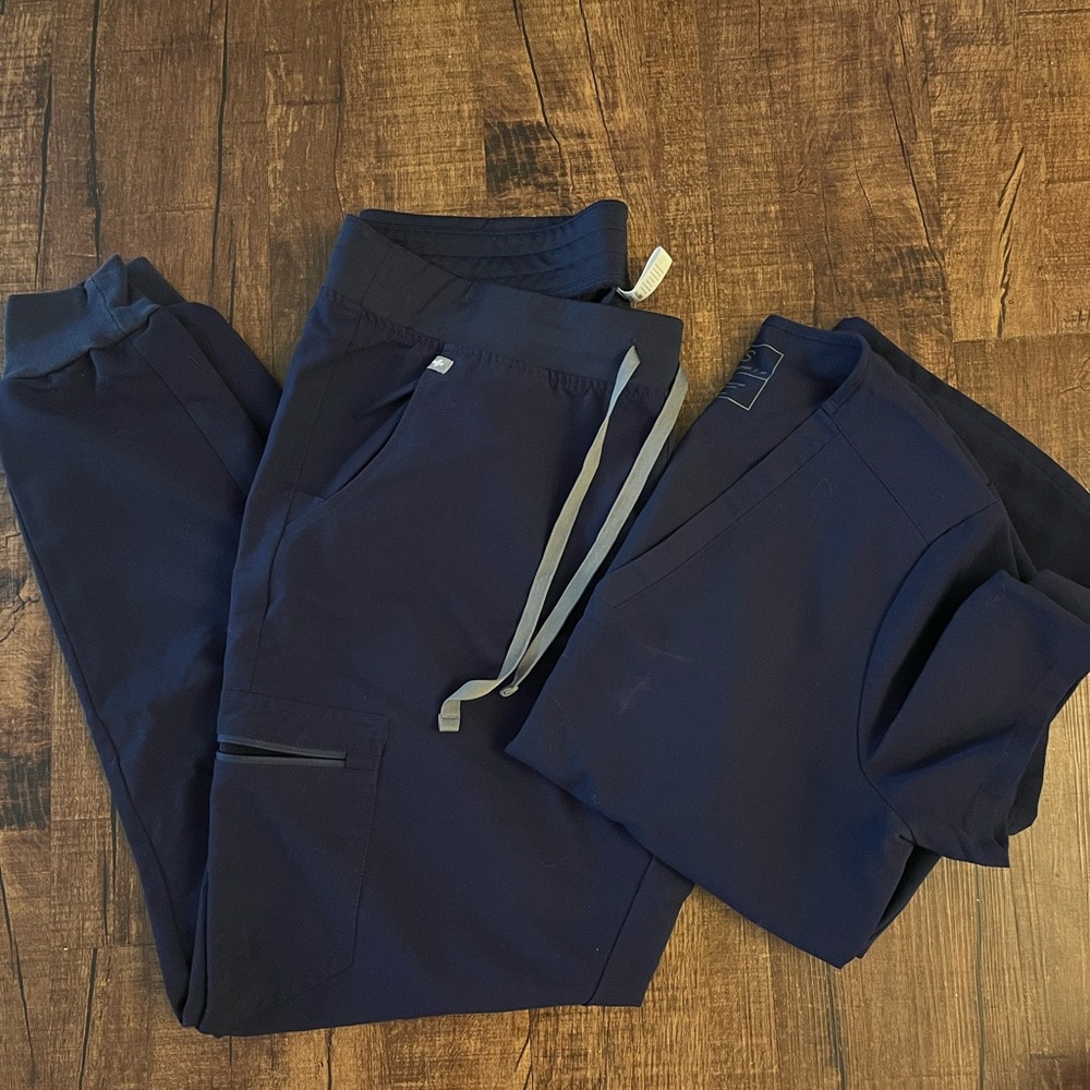 Figs Navy Blue Scrub Set